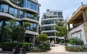 Bach Plateaus Hotel